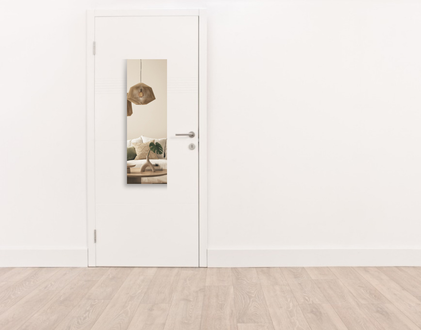 Smalle spiegel op de deur geplakt, brons 300 x 1000 mm